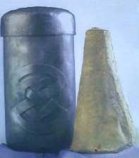 THE URN WITH THE HEART OF BRUCE