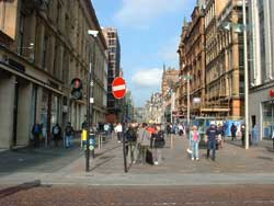 Buchanan St